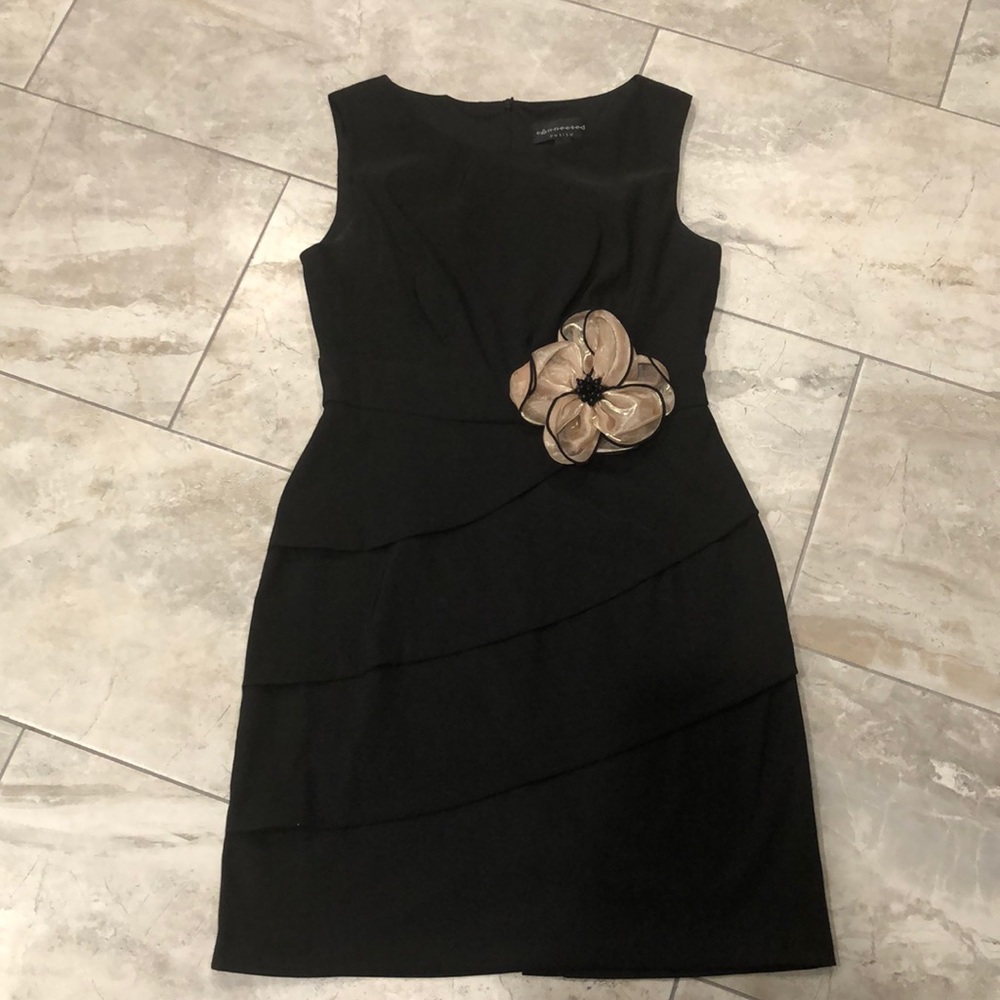 Pencil Dress with Flower